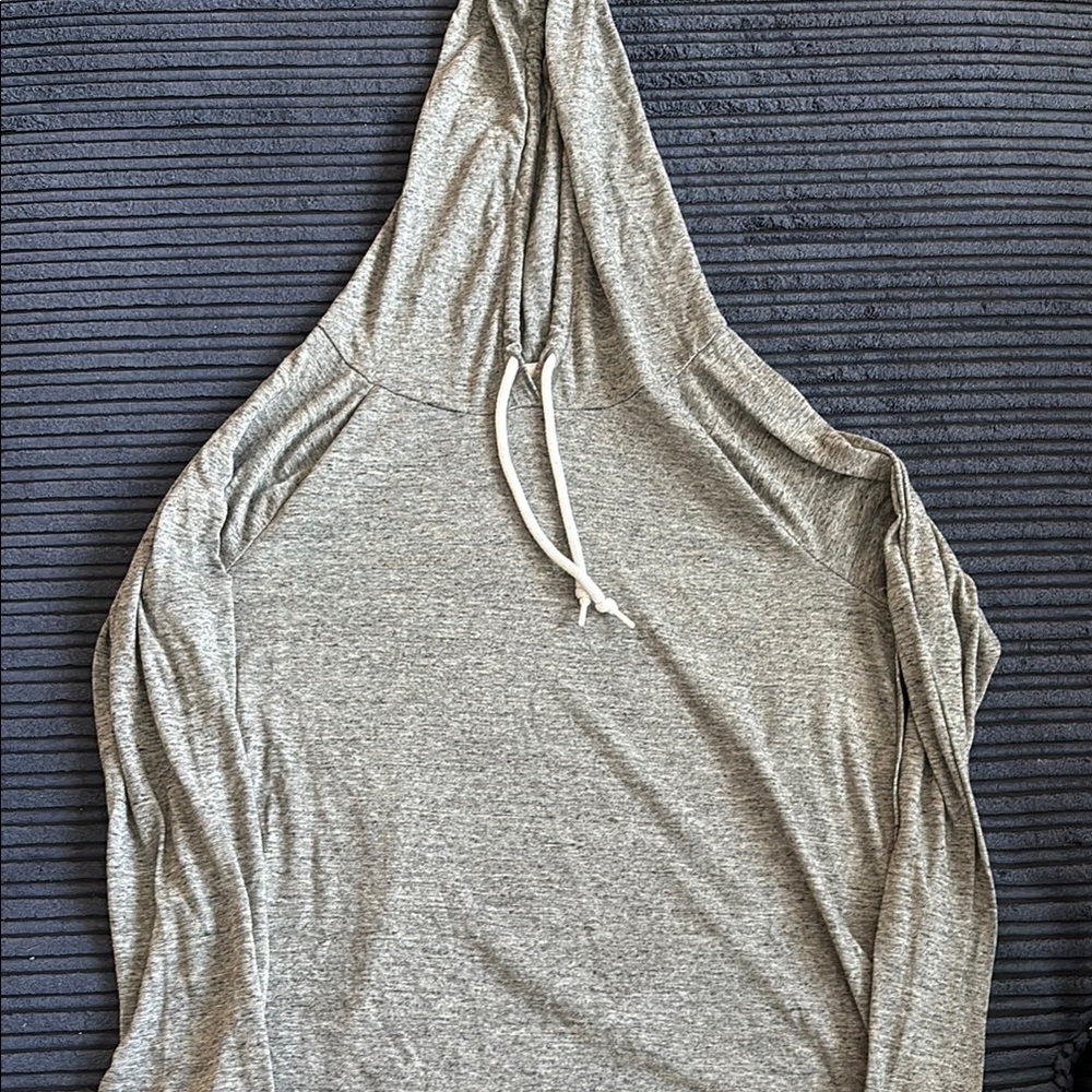 Gray Hooded Long Sleeve Sweatshirt